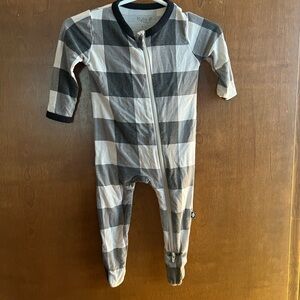 Kyte baby zipper footie
